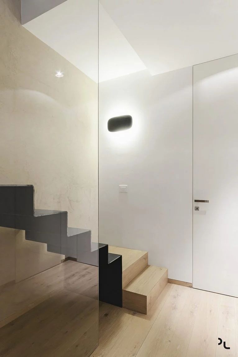 意大利简约大宅的柔和色调空间美学-34