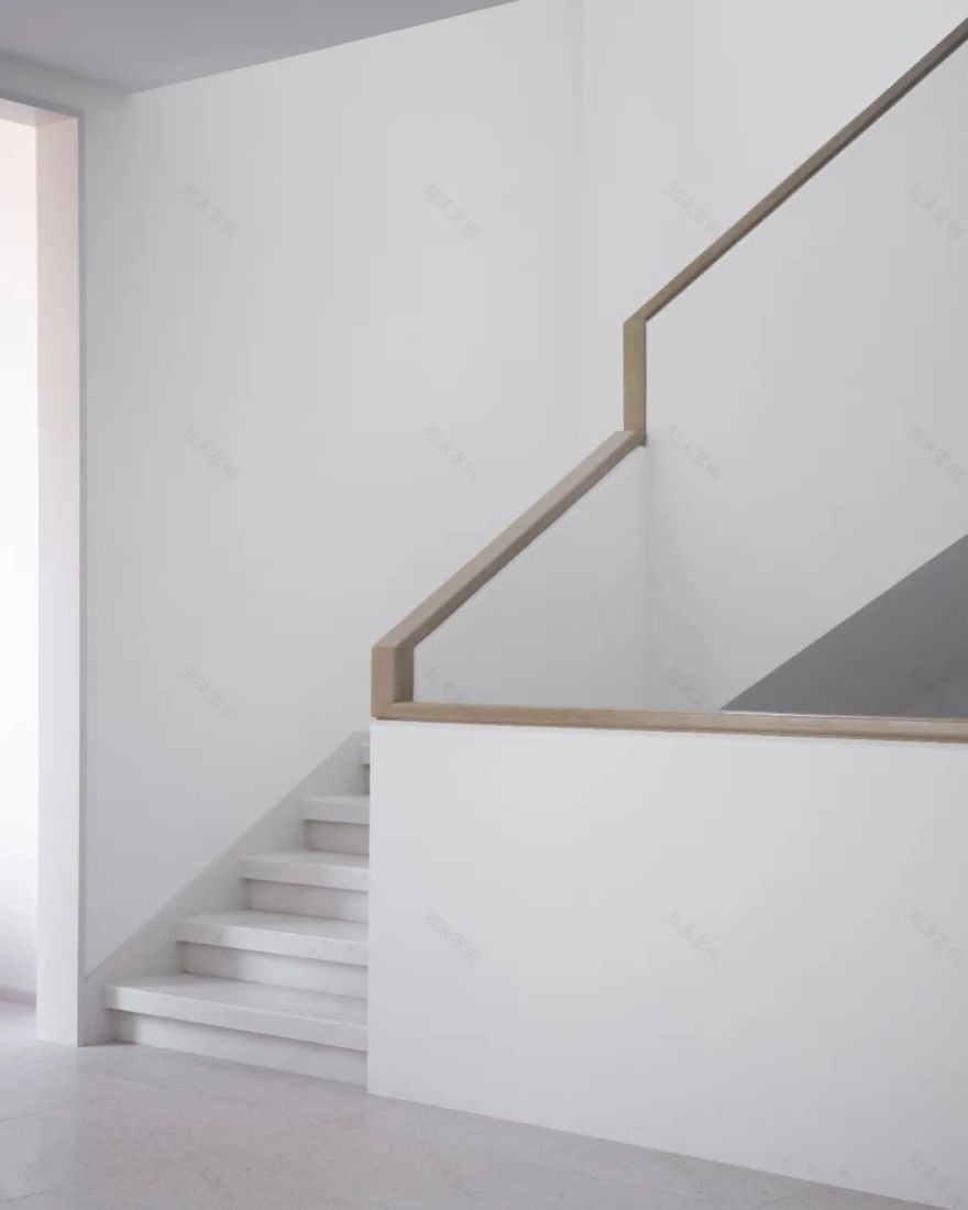 极简之上 · 上海 450㎡别墅的治愈力量丨中国上海丨尚层别墅装饰-38