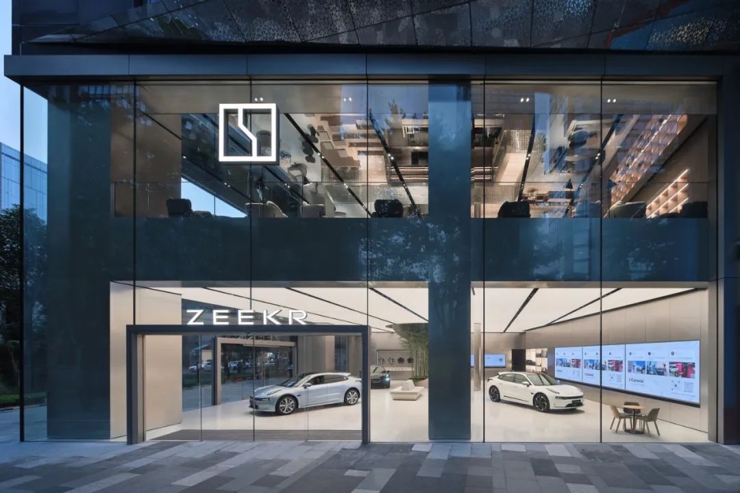 极氪中心·成都太古里丨中国成都丨HATCH Architects 汉齐建筑-16