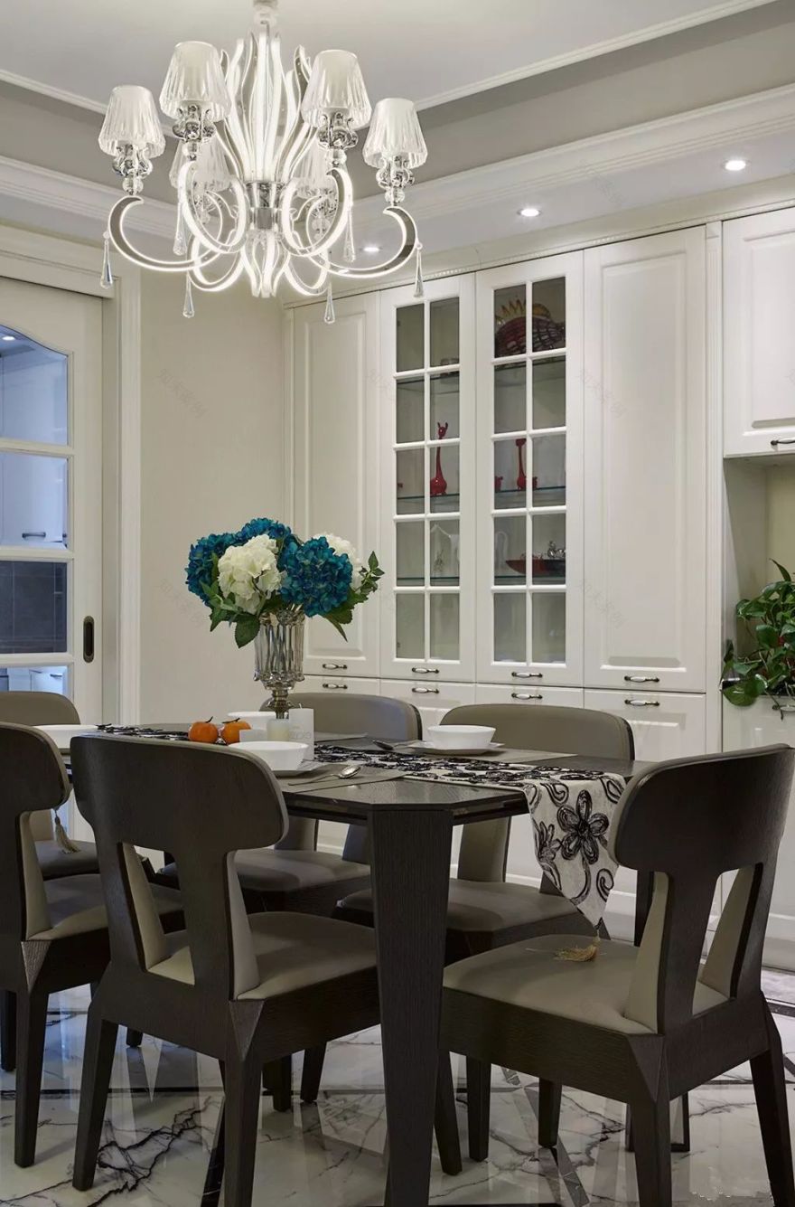 嵌入式餐边柜酒柜设计,实用与情趣两不误-27