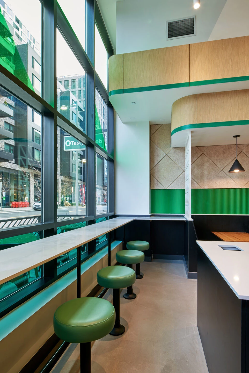 美式阿富汗美食店“Tasty Kabob”丨美国丨CORE architecture + design-8