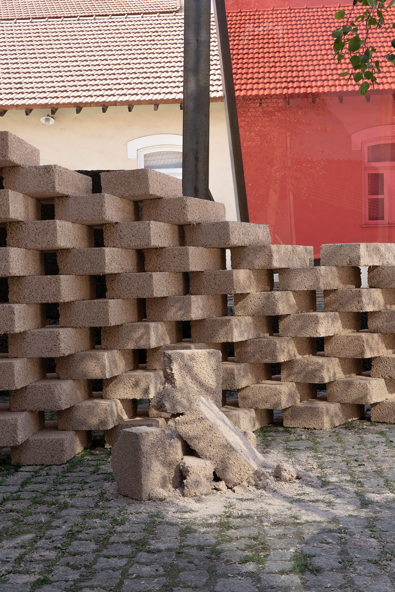 塔图·帕克联合事务所（Associati常见用于表示联合、合伙等意思，在商业语境里一般可理解为联合事务所，可根据具体背景调整） 丨葡萄牙波尔图-32