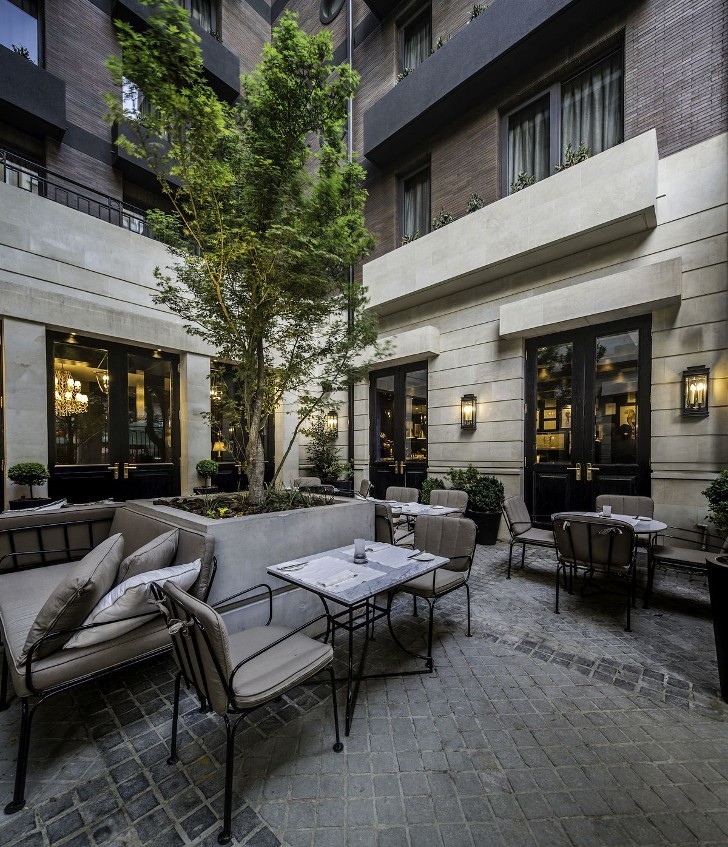 智利圣地亚哥 Singular 酒店 | 屋顶酒吧与优雅空间的完美结合-2