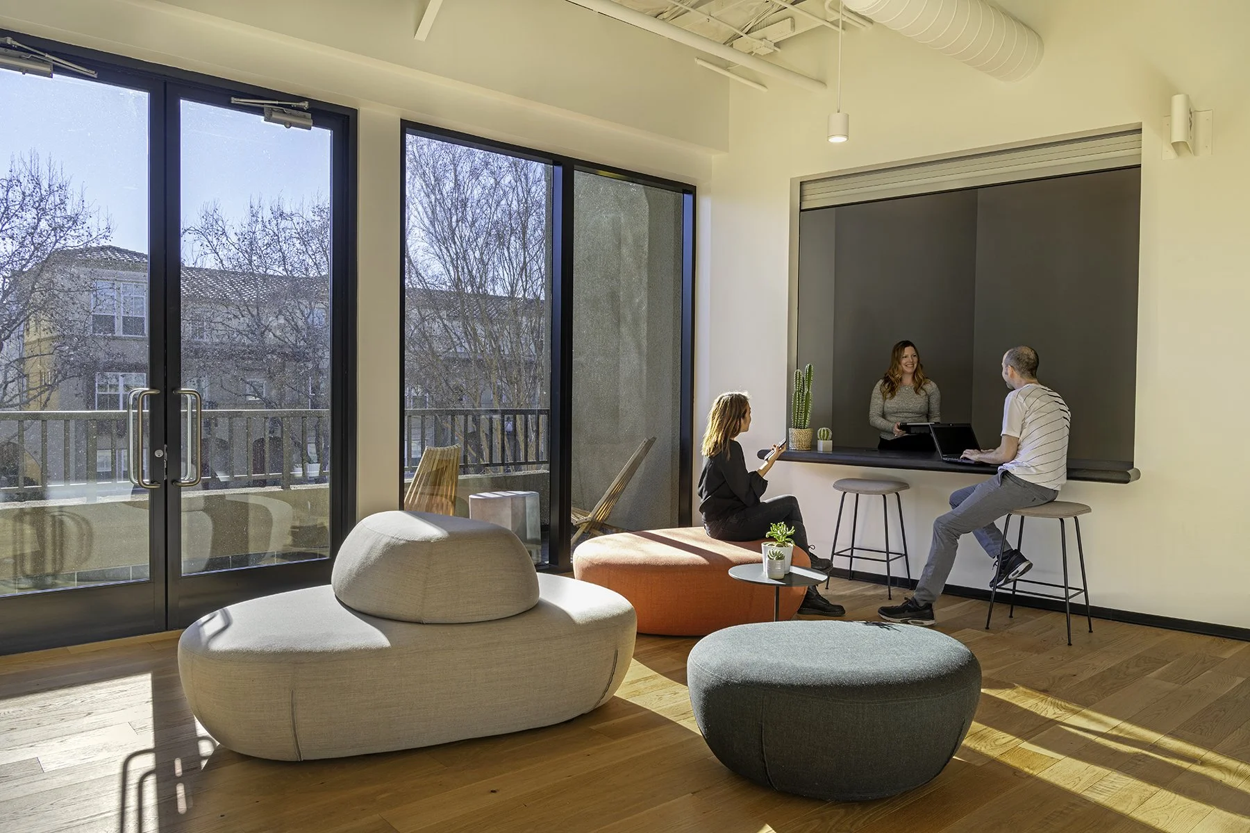 AP+I Design — Dropbox Mountain View Office by AP+I Design | Functional and Human-Centered Workspace -24