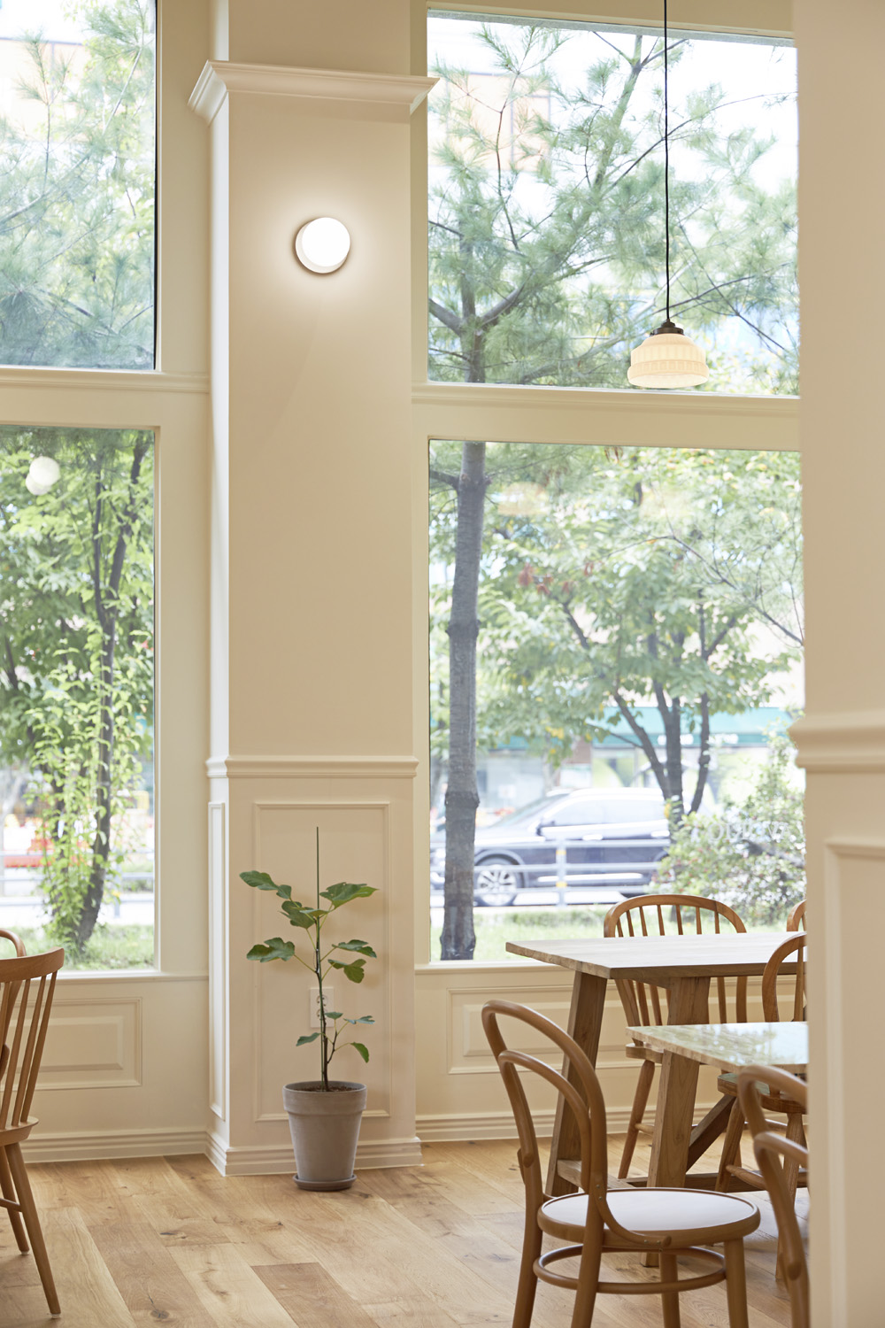 23 平米温馨金浦咖啡馆，白色木调打造舒适空间-17