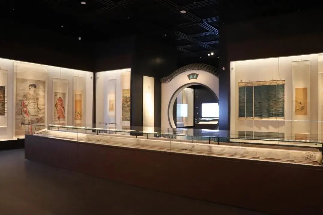传承·创新｜国际博物馆日，让您穿越饰界之美-49