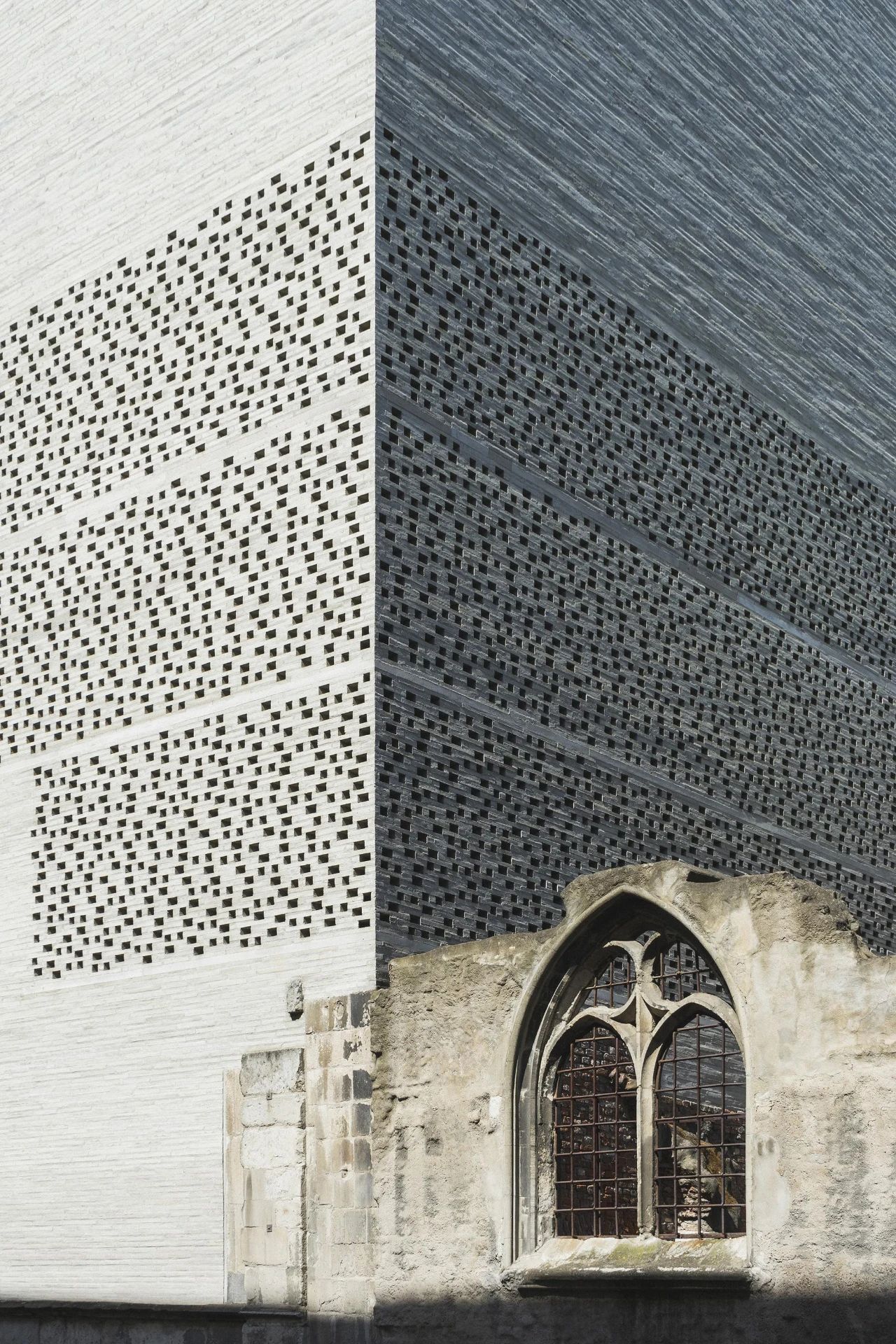 科伦巴博物馆丨德国科隆丨Peter Zumthor-10