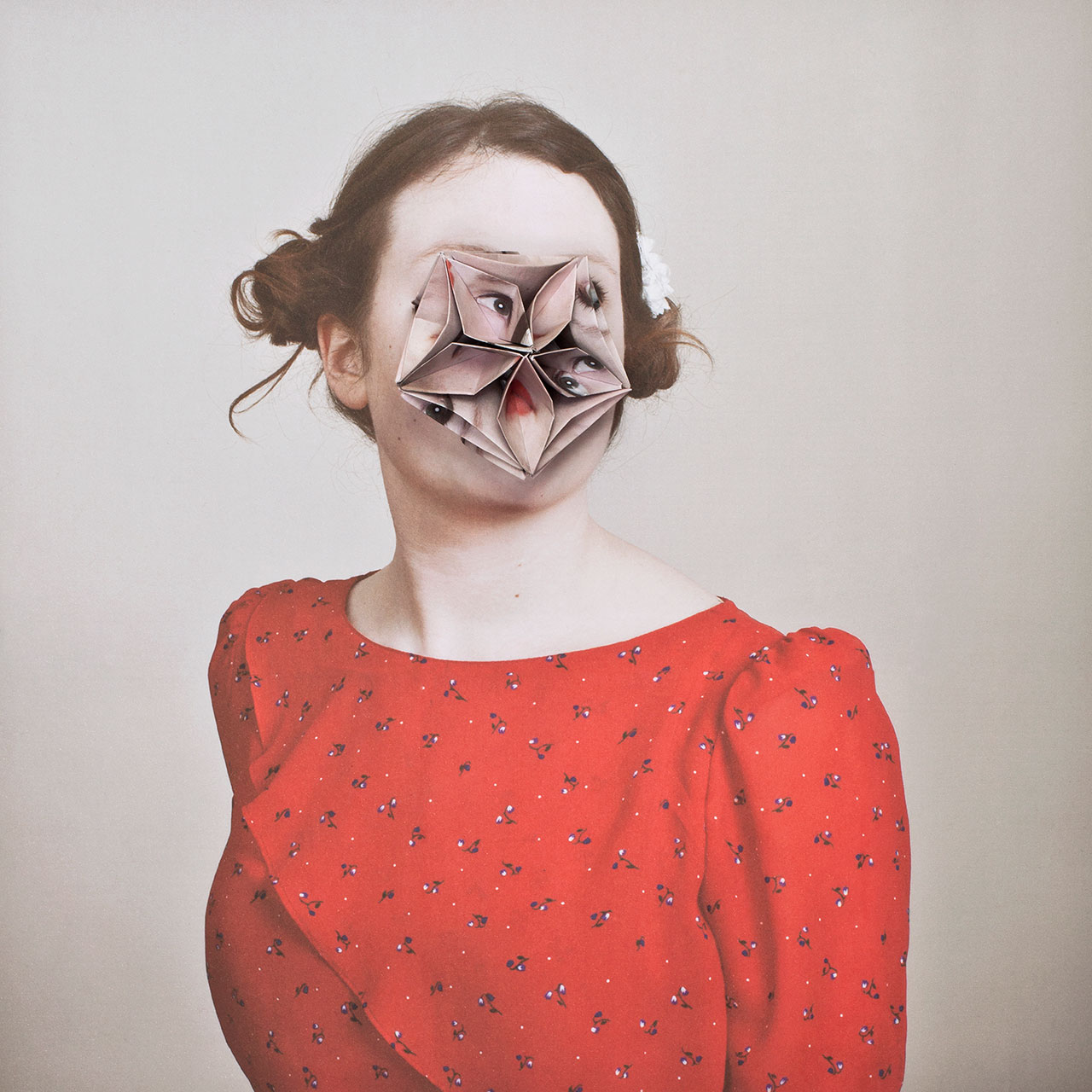 未来身份的多面探索 | 阿玛·哈瑟的“宇宙手术”摄影项目-16