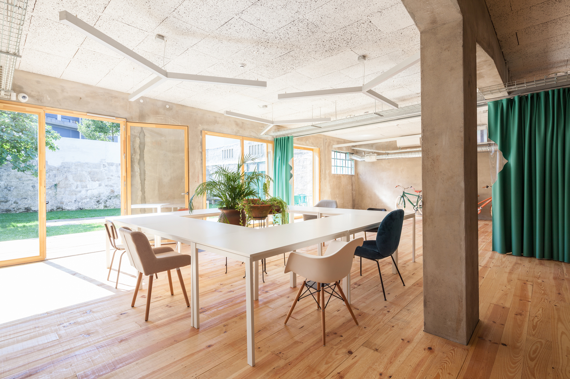 Armazem Cowork 老仓库重生记丨葡萄牙波尔图丨oitoo-3