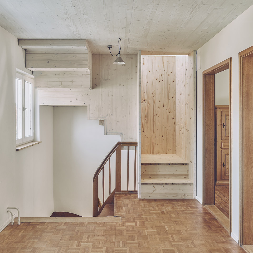 飞檐住宅丨Lorenz Bachmann Architect ETH SIA-15