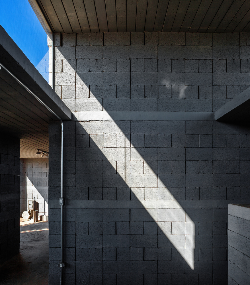 巴西砖厂总部,创新集装箱设计-21