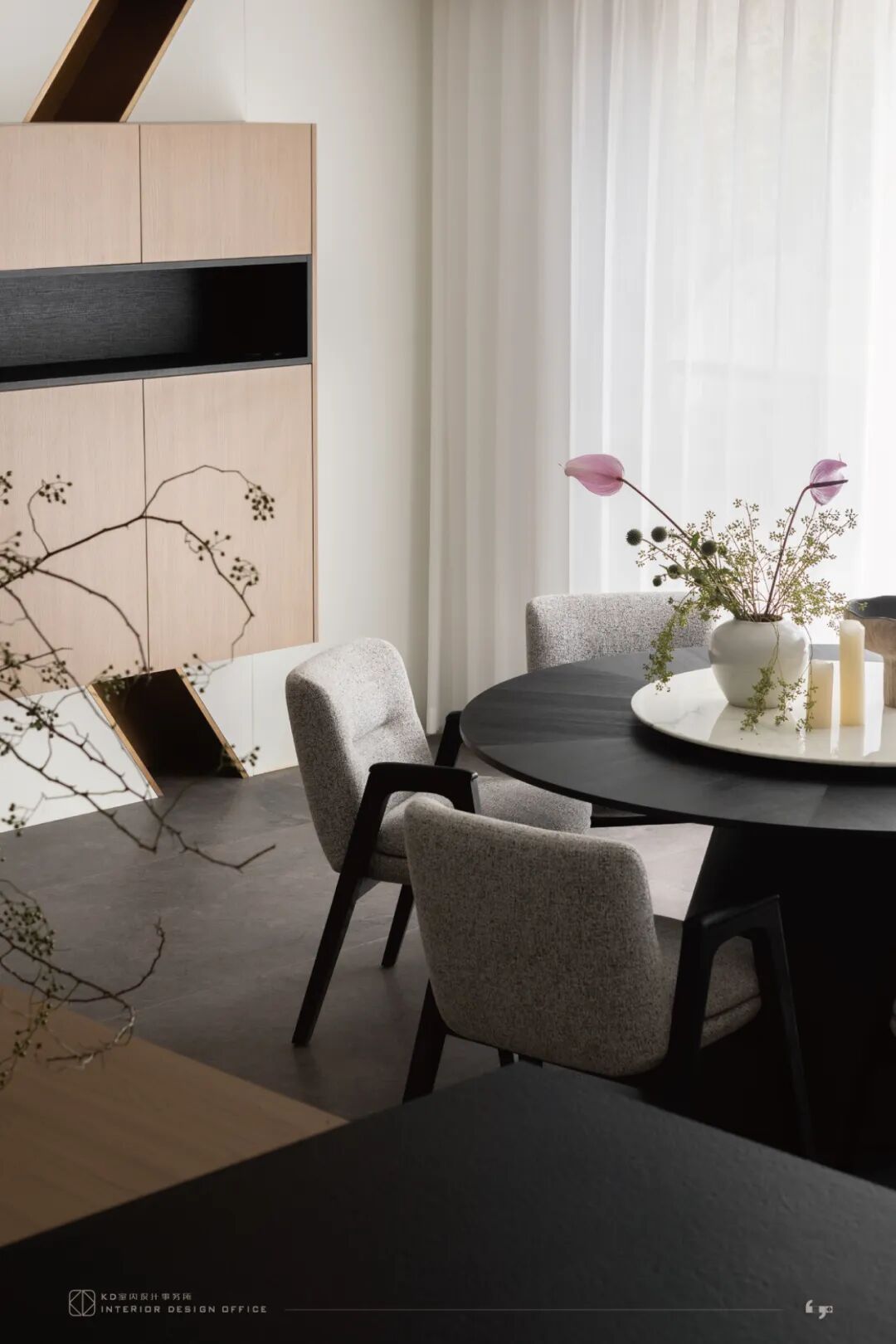 隐于形的交叠  碧桂园天玺450㎡合院别墅丨中国重庆丨KD室内设计事务所-48