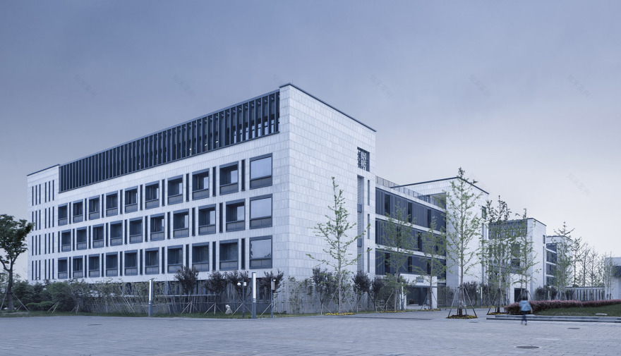 庭院深深 & 泰州中学新校区 / 华南理工大学建筑设计研究院-41