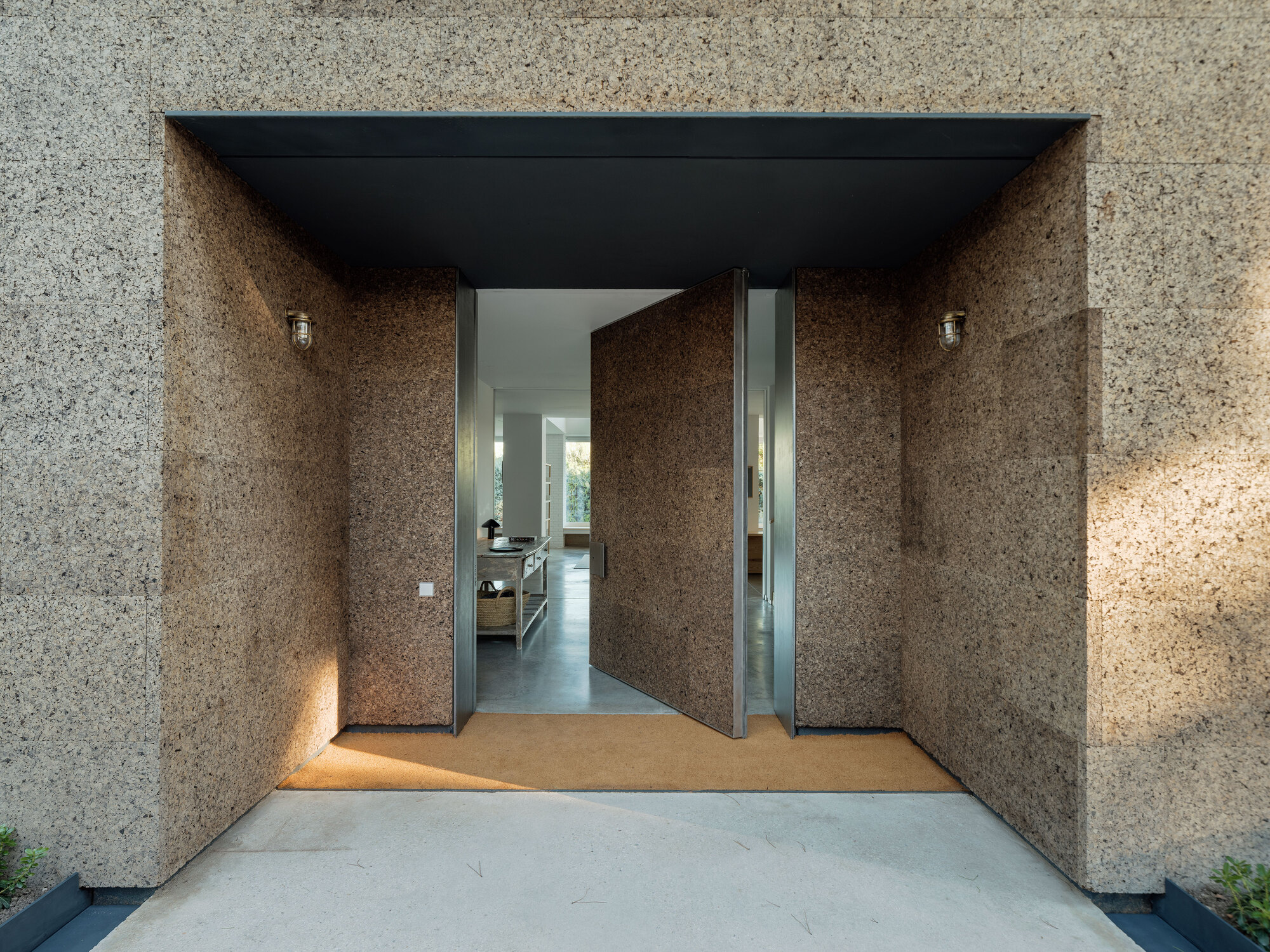 三只小猪之家丨西班牙马德里丨EME157-37