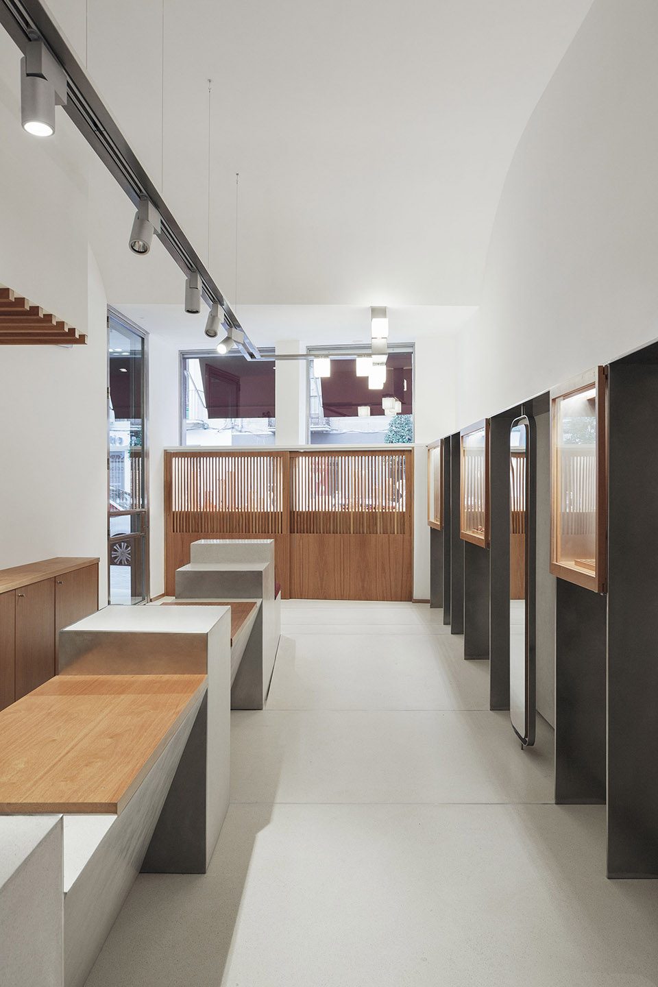 西班牙 J.Prats 珠宝店,历史传承与现代设计交融-19