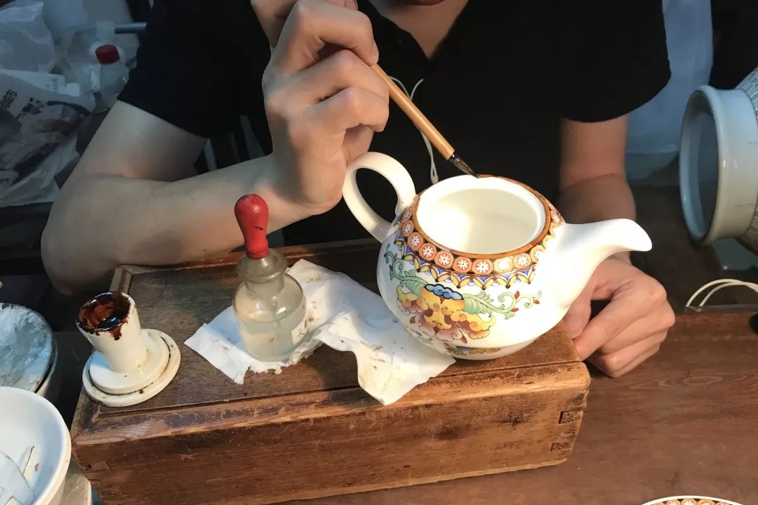 《版纳印象》瓷板画,传统广彩技艺与现代设计的完美结合-49