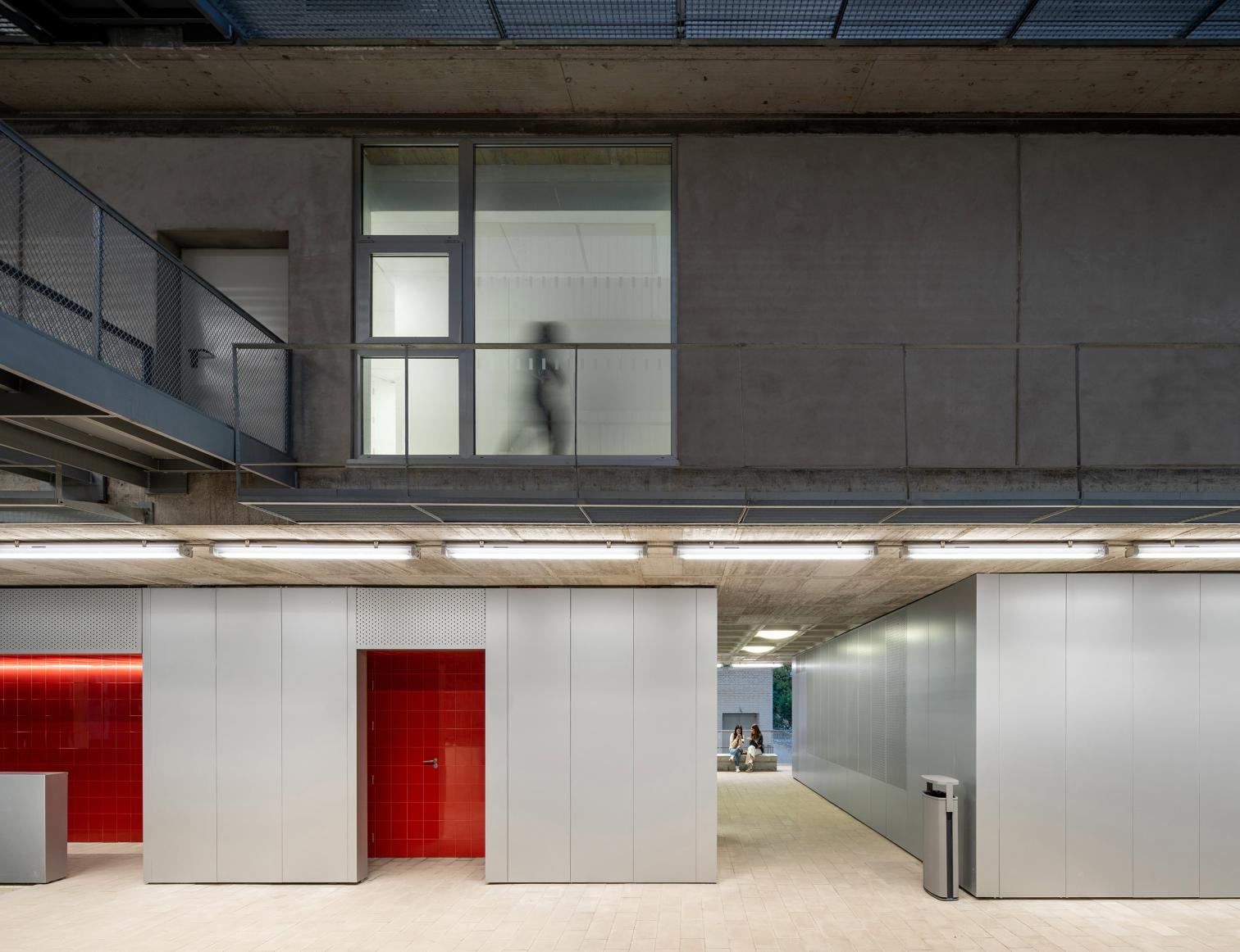 西班牙 Algeciras 大学图书馆-11