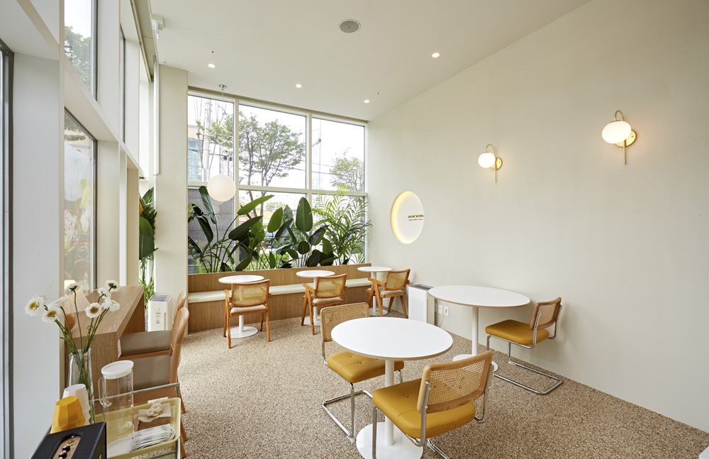 白色梦境 | 现代简约风格的餐厅设计-8