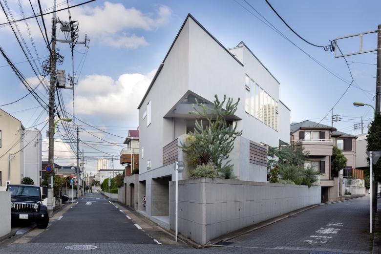 鹤卷三角屋丨日本丨NAYA Architects,MANABU NAYA-0