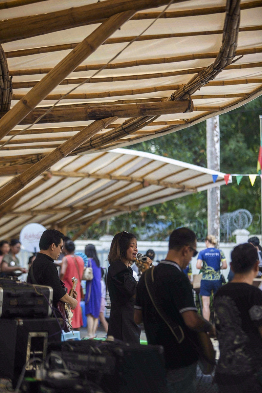 谢德学校操场亭丨缅甸丨Blue Temple-26