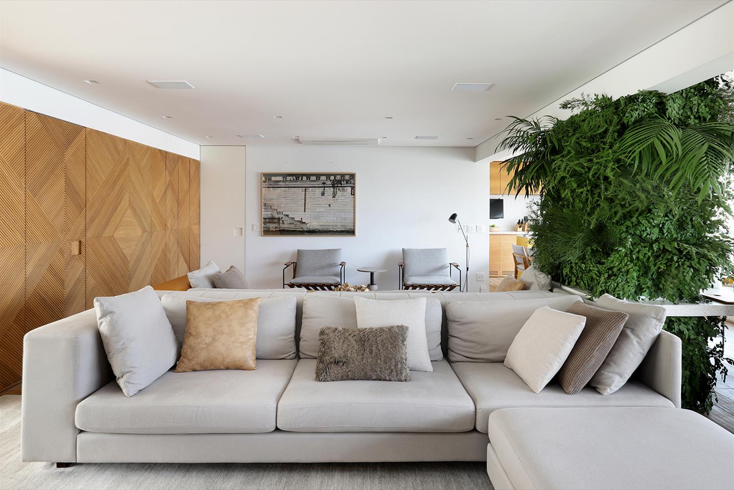 巴西 SP 住宅项目 | 木质核心设计，打造温馨家庭空间-2