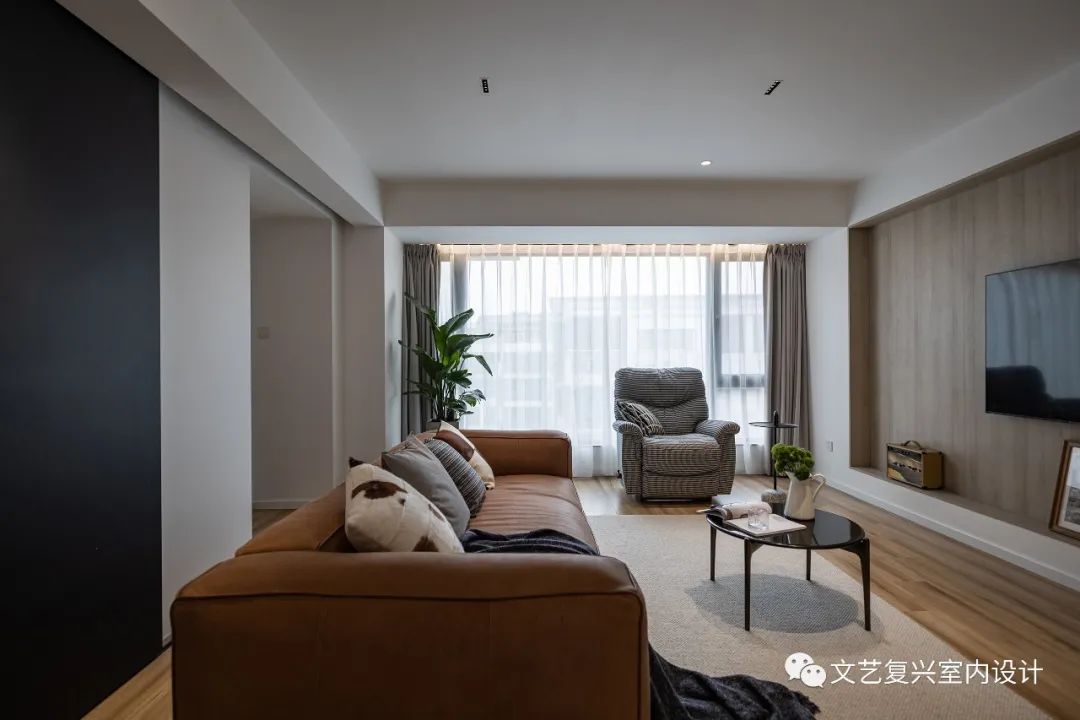 这里有另一种时间丨文艺复兴室内设计-7