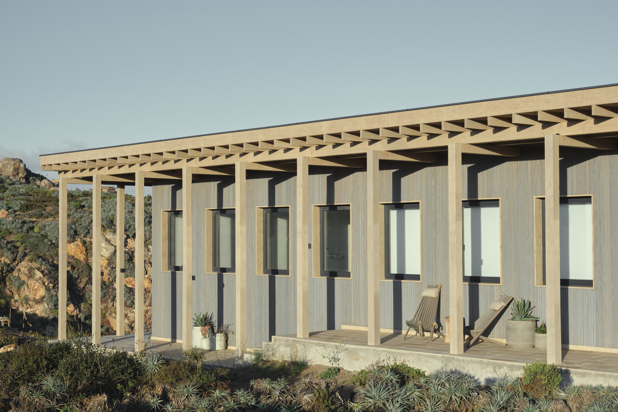 House EP / LOTE STUDIO + Ignacio Ferreira-40