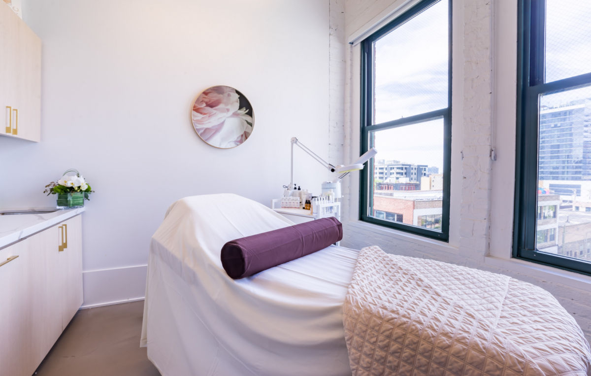 芝加哥黄金海岸整形外科诊所-11