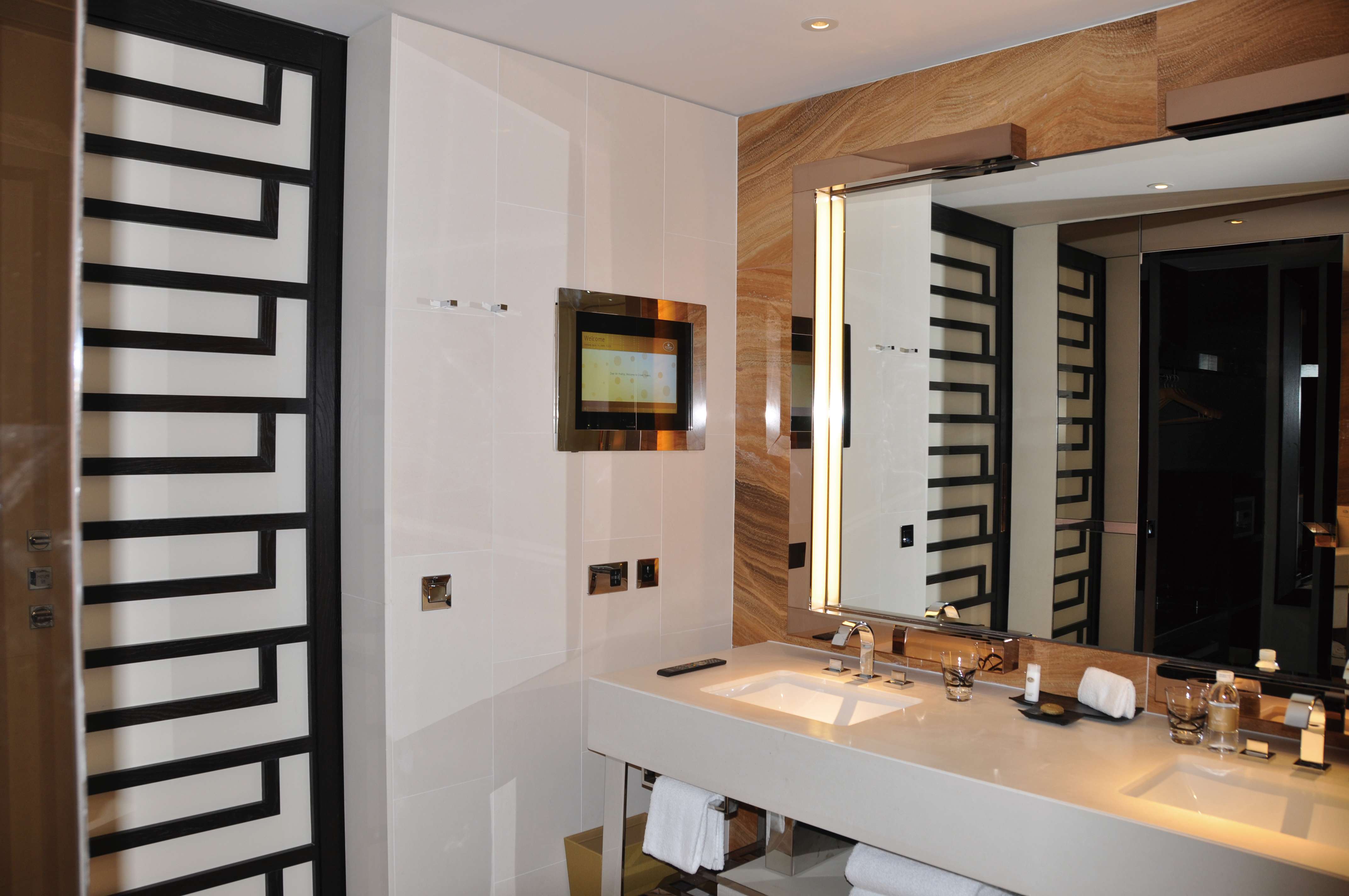 澳门新豪天地皇冠假日酒店 2-4-27