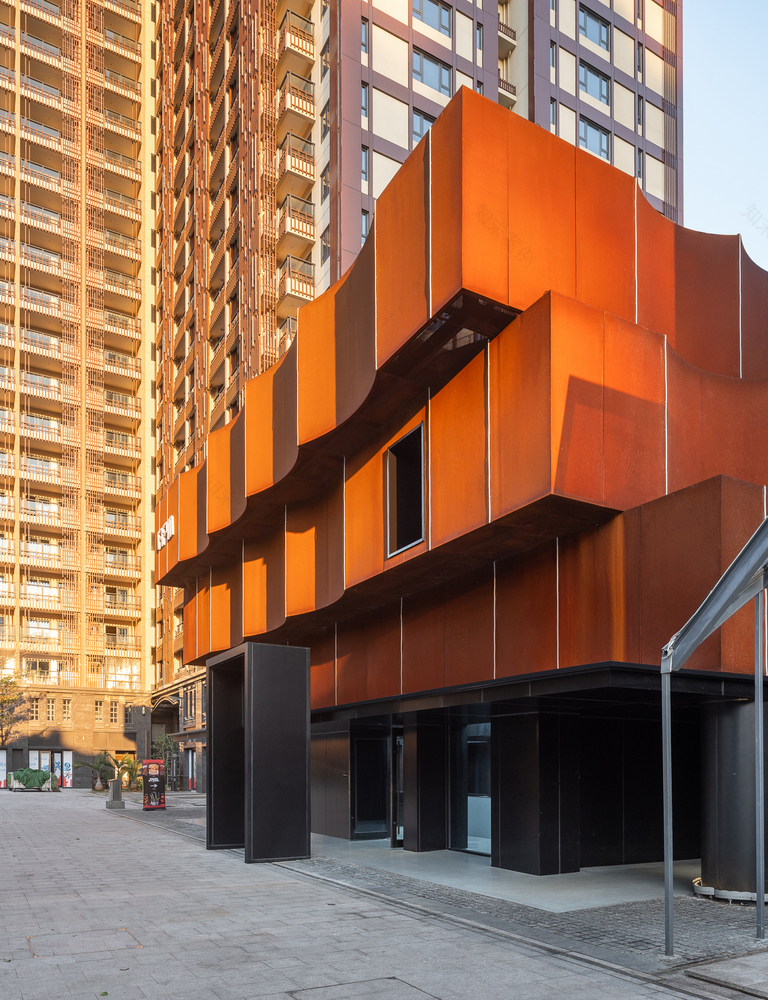 APM Gallery In Haikou Gaoxingli / Dazhou And Associates-14