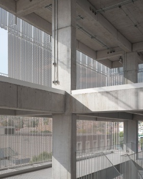 墨西哥 Estación San José 综合楼丨墨西哥托卢卡丨FRPO