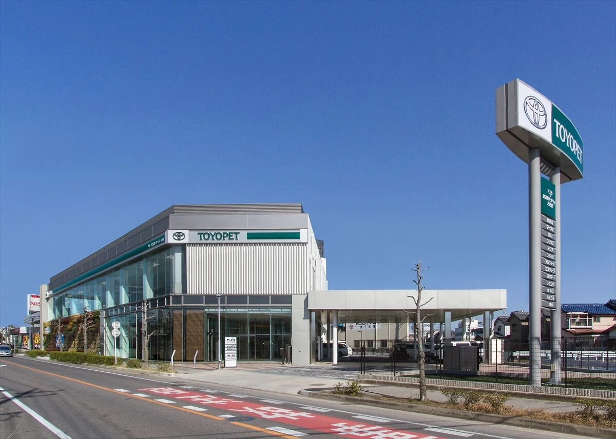 Nagoya TOYOPET Miyoshi Showroom-9