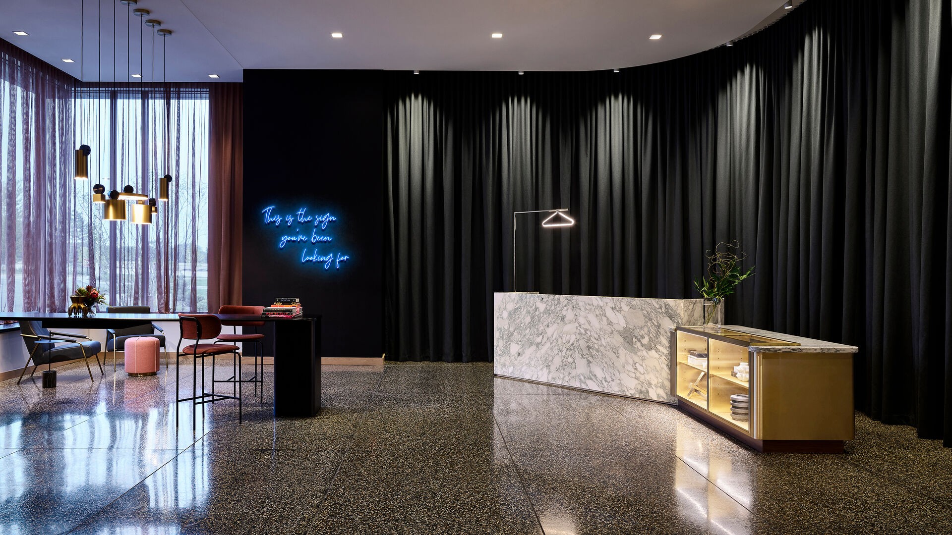 密尔沃基西部文艺复兴酒店丨美国丨Simeone Deary Design Group-9