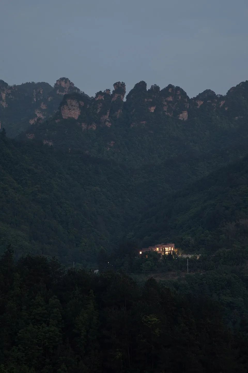 张家界红色石屋丨中国张家界丨素建筑设计事务所-70