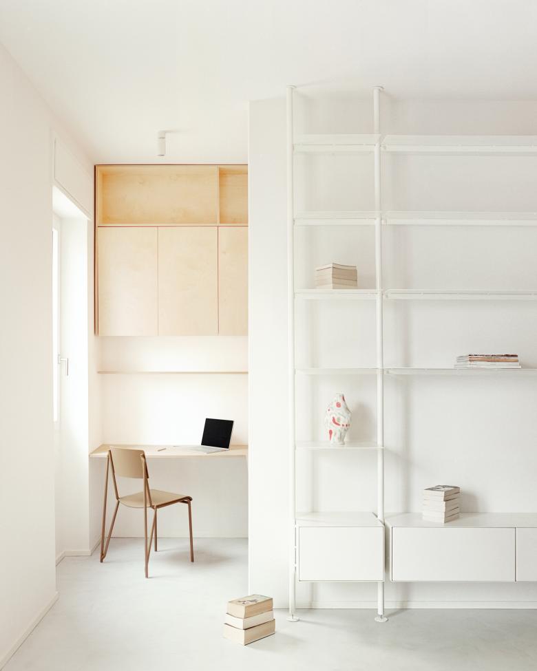 米兰小型公寓的家庭办公室丨意大利米兰丨SET Architects-4