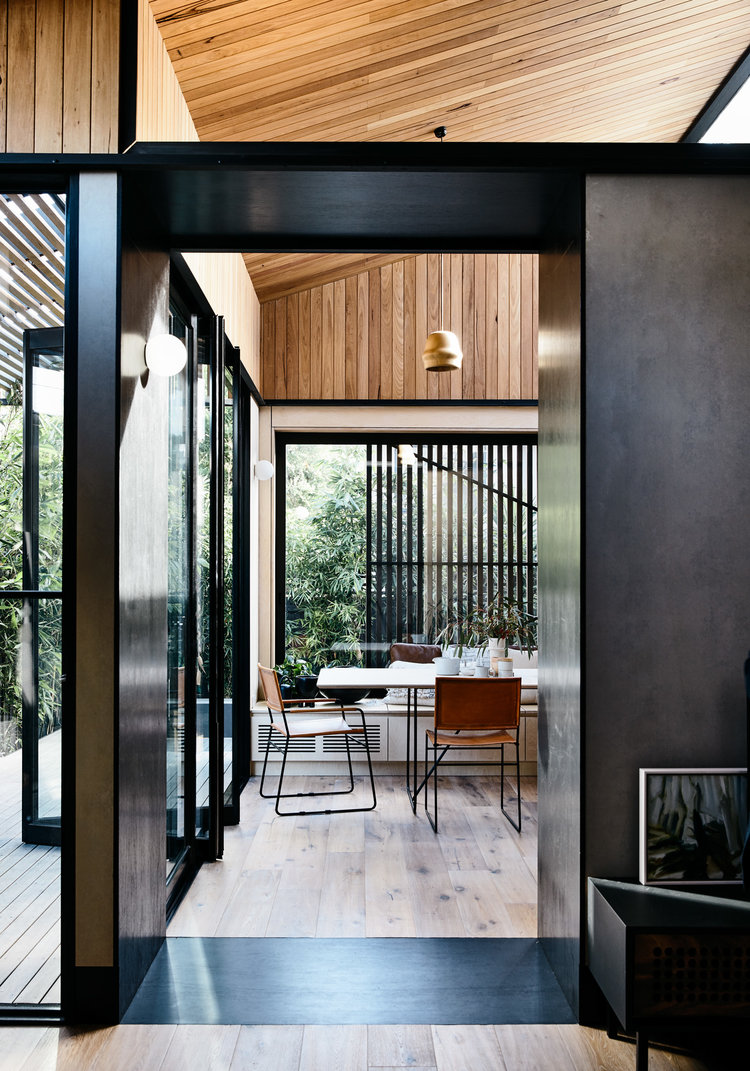 BARNABY LANE Simone Haag-2