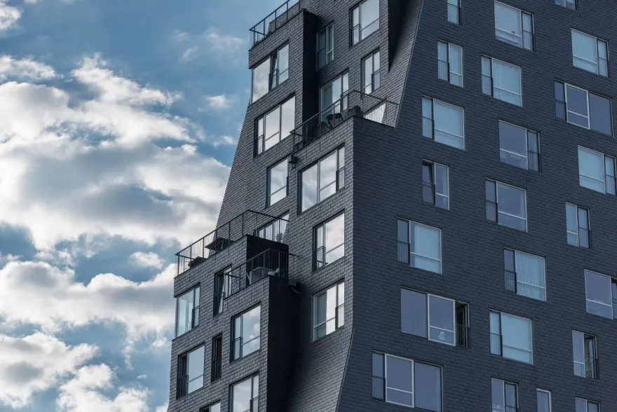 哥本哈根港口的绿色灯塔-8