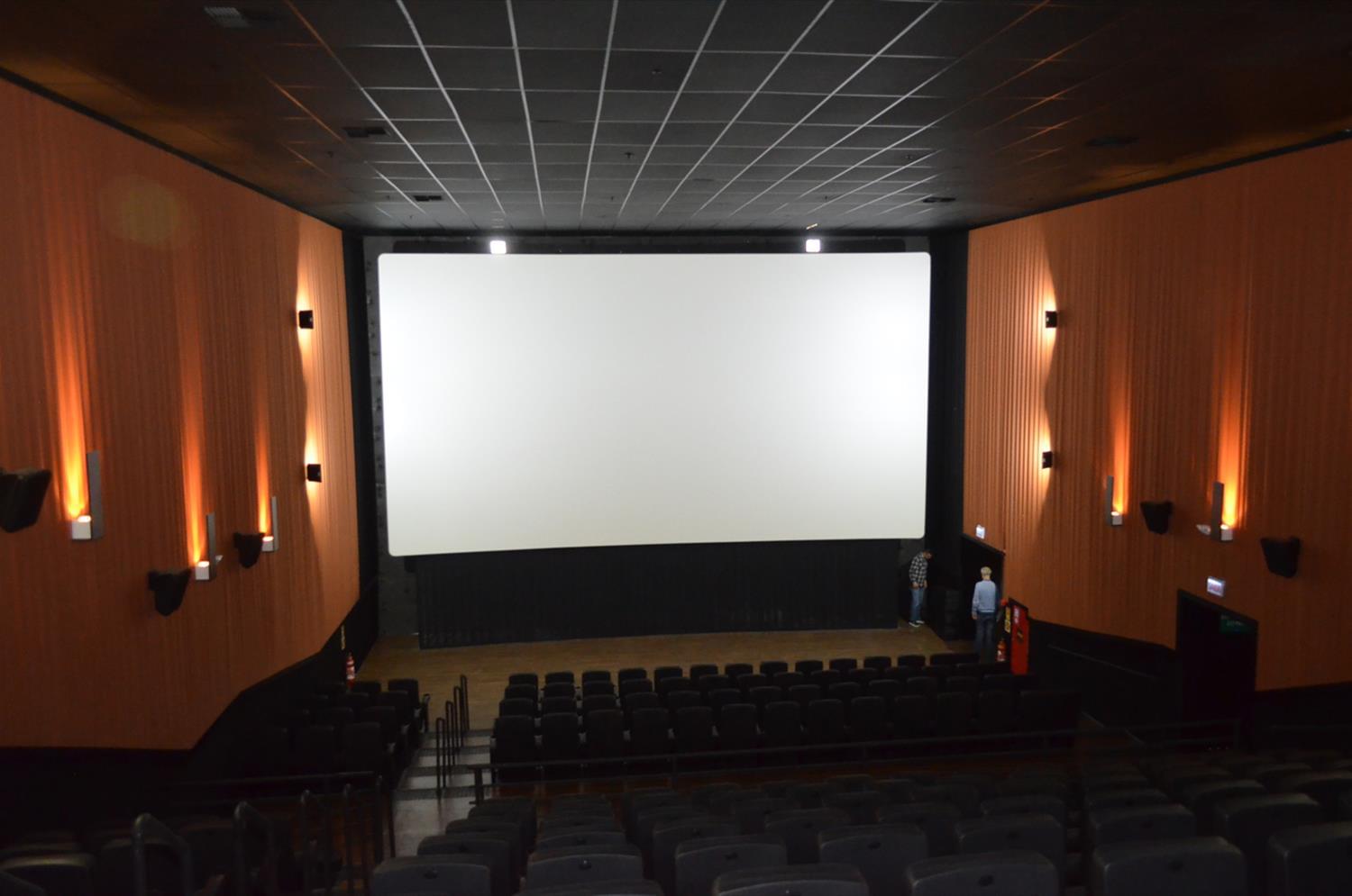 GNC Cinemas Criciúma | 现代化电影院设计的典范-1