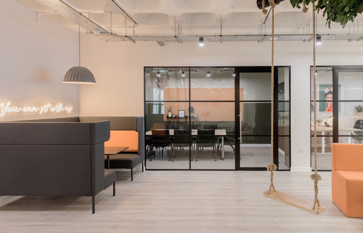 自然与工业风碰撞的西巴恩公司办公室设计丨英国丨Ben Johnson Interiors-17