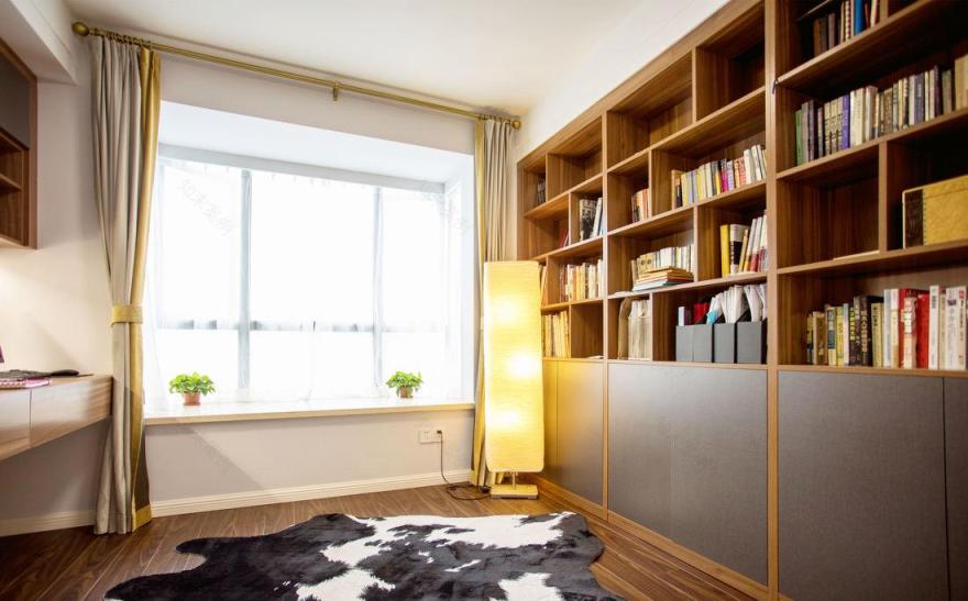 小户型逆袭!室内设计师如何将昏暗拥挤的家变宽敞明亮-56