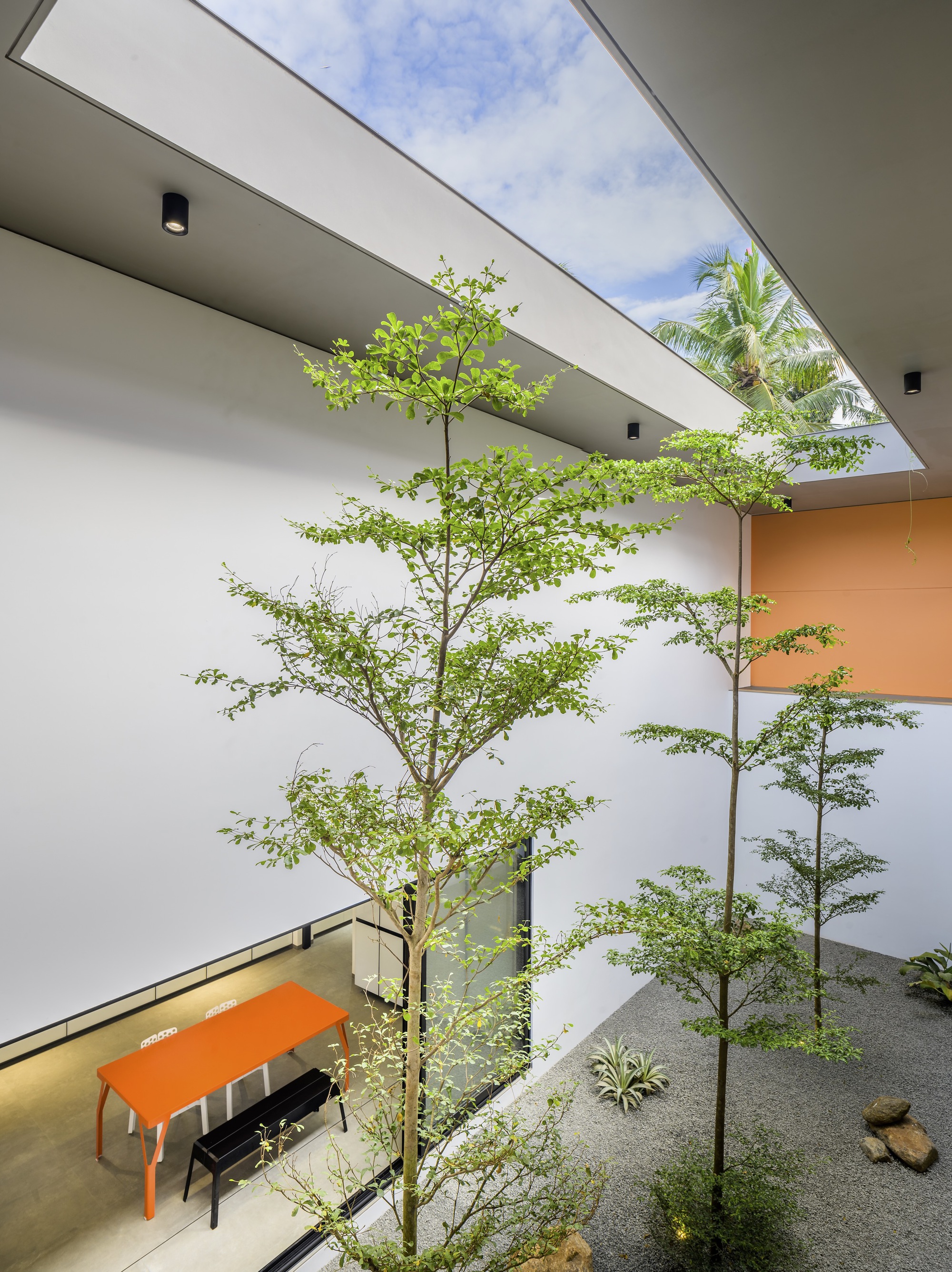 色彩爆发屋丨印度丨LIJO RENY architects-34