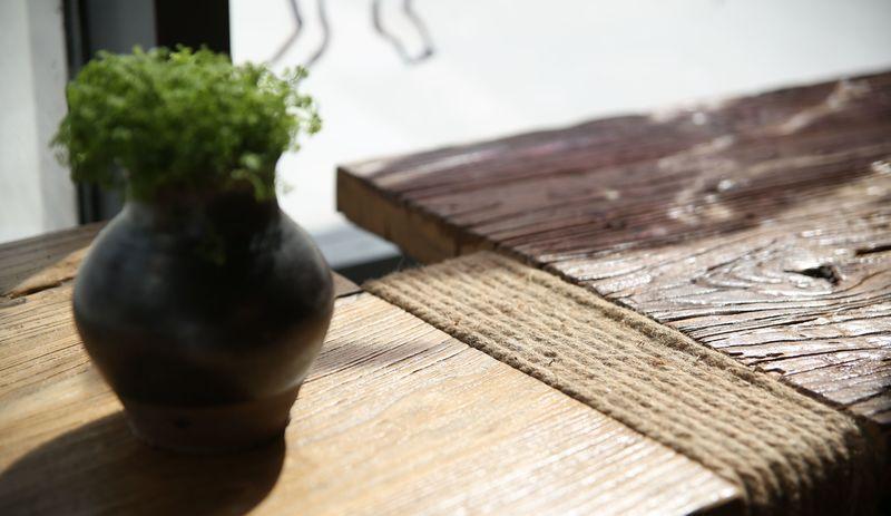 重庆三十三碗 | 花园餐厅的自然与现代交融-9