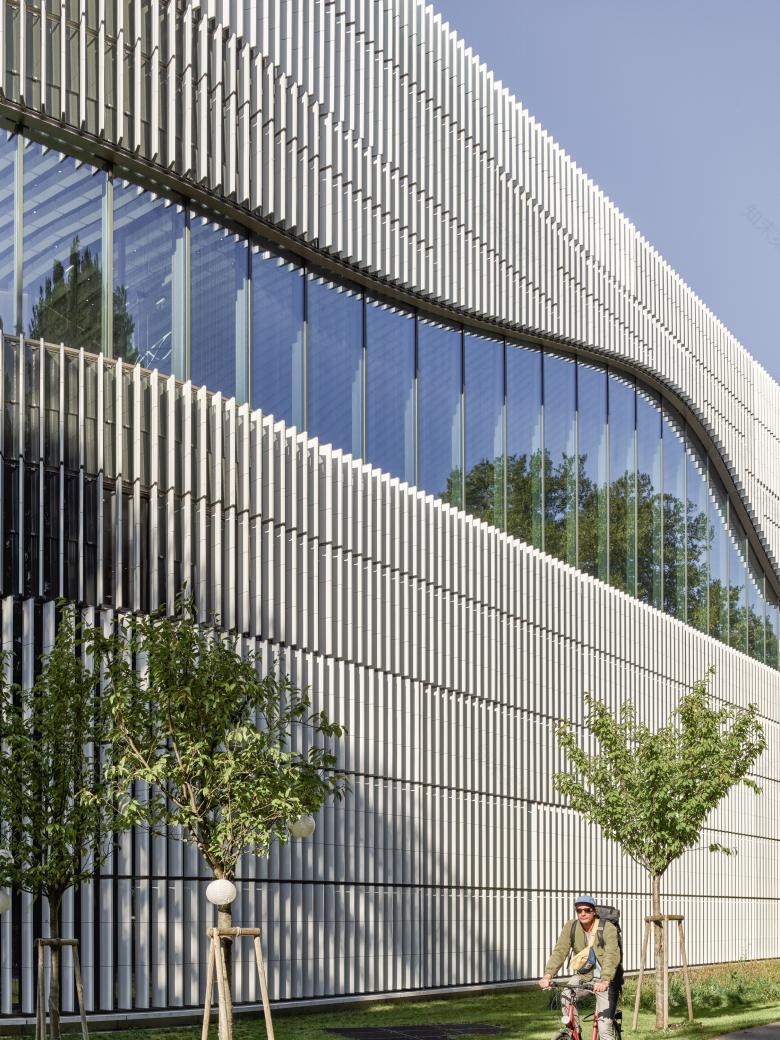 帕拉塞尔苏斯温泉浴场酒店丨奥地利萨尔茨堡丨Kurt Hörbst Architekturfotografie-4