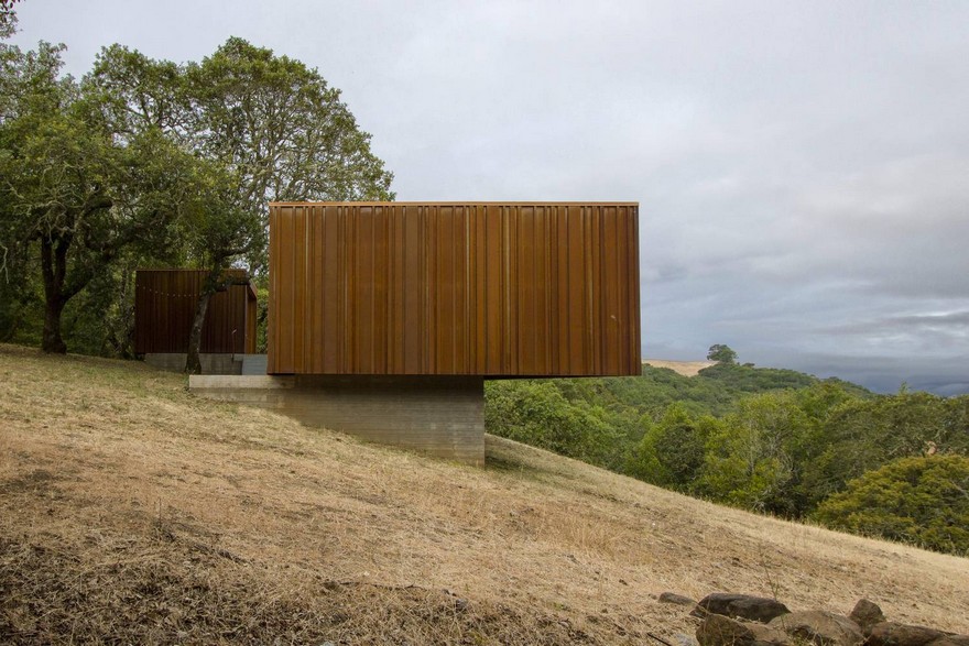 Sonoma weeHouse – Prefabricated House Consisting of Two Minimalist Open-Sided Boxes-1