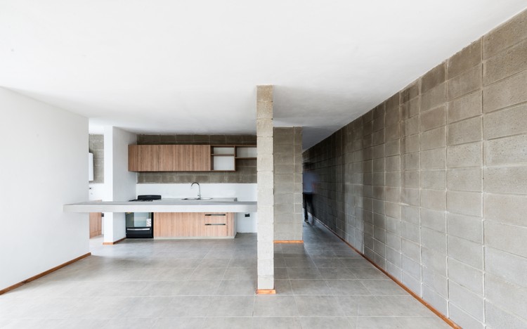 卡萨斯卡塔利纳斯-16