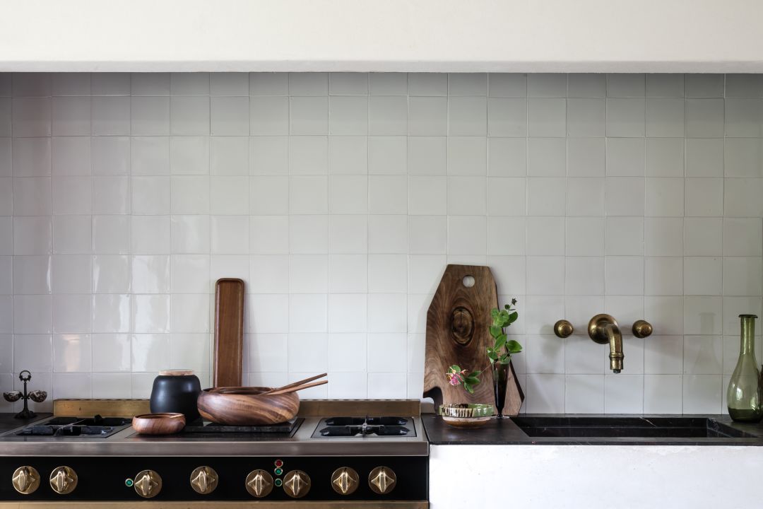 比利时 Benoit Viaene 打造内敛朴素公寓设计-10