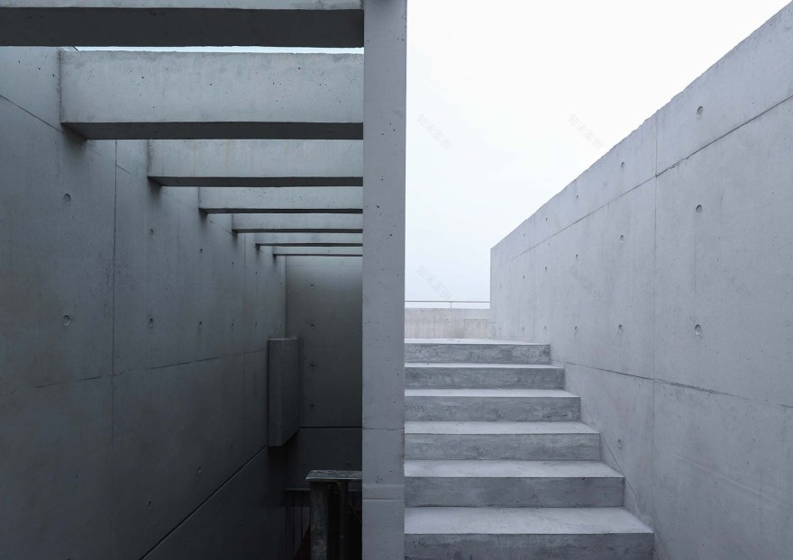 无锡清龙山公园多功能厅 · 矿坑奇迹与自然的和谐共生-26