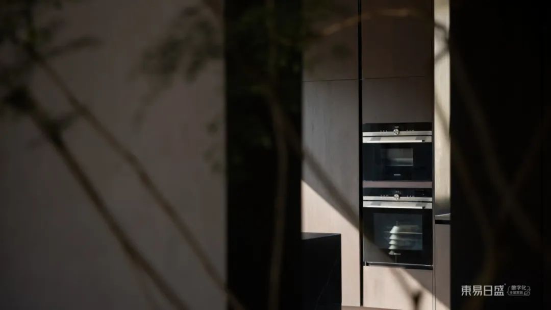 实景首发.不走表面奢华的现代风美学豪宅，轻松玩转经典自然美学空间-71