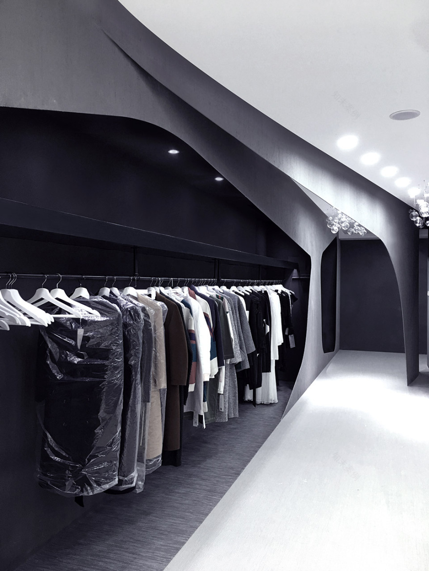 空间的立体裁剪 & 北京建外SOHO设计师女装店,北京 / 元道同和-17