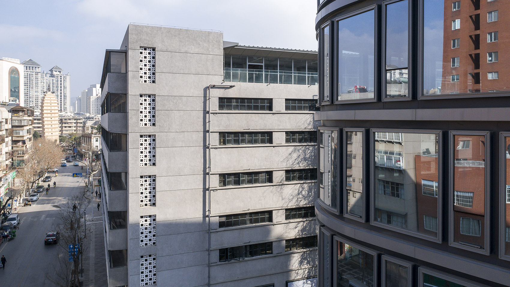 昆明彩云里艺术商业新生共同体 & 原昆明橡胶厂改造 / Kokaistudios-25